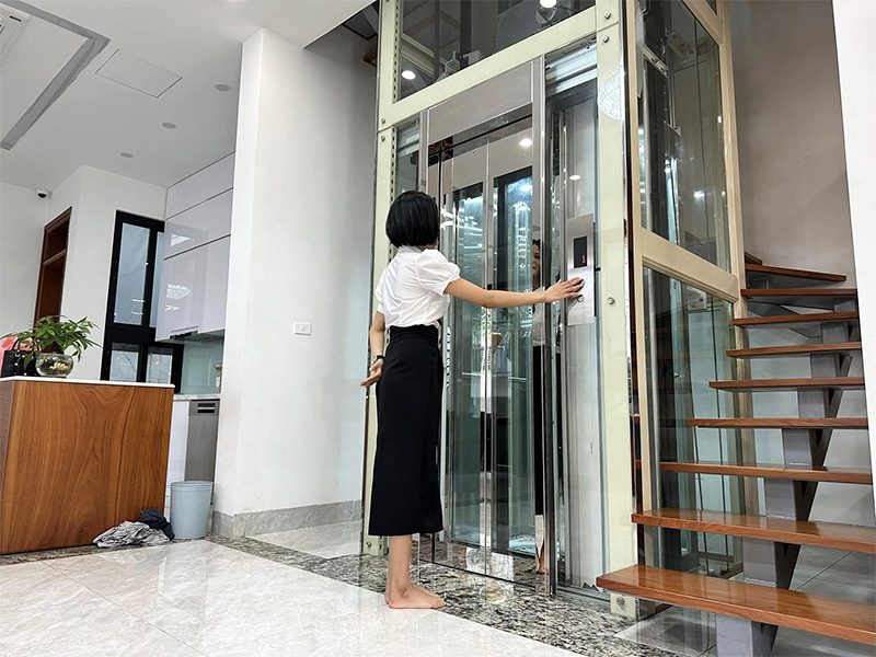 Thang Máy Kính Khung Thép Bắc Ninh